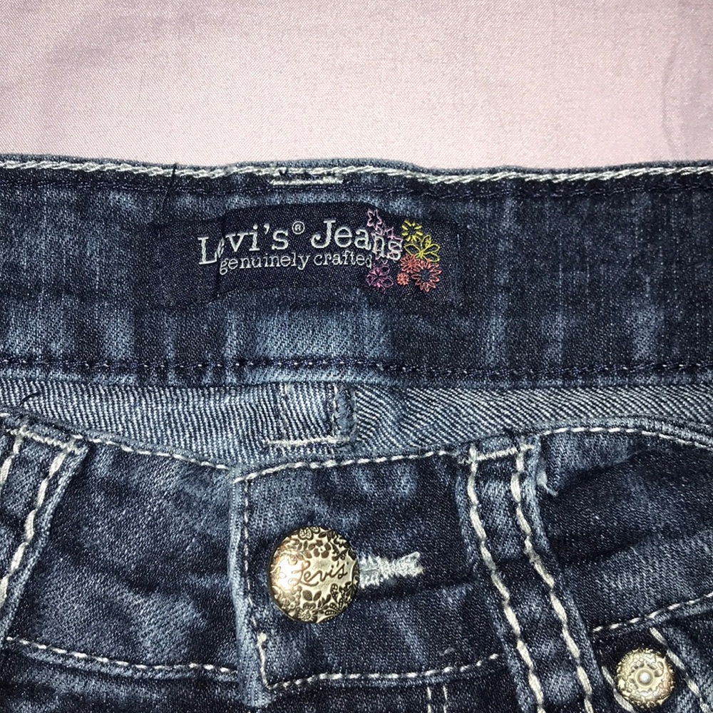 Jean Shorts - Picture 2 of 3